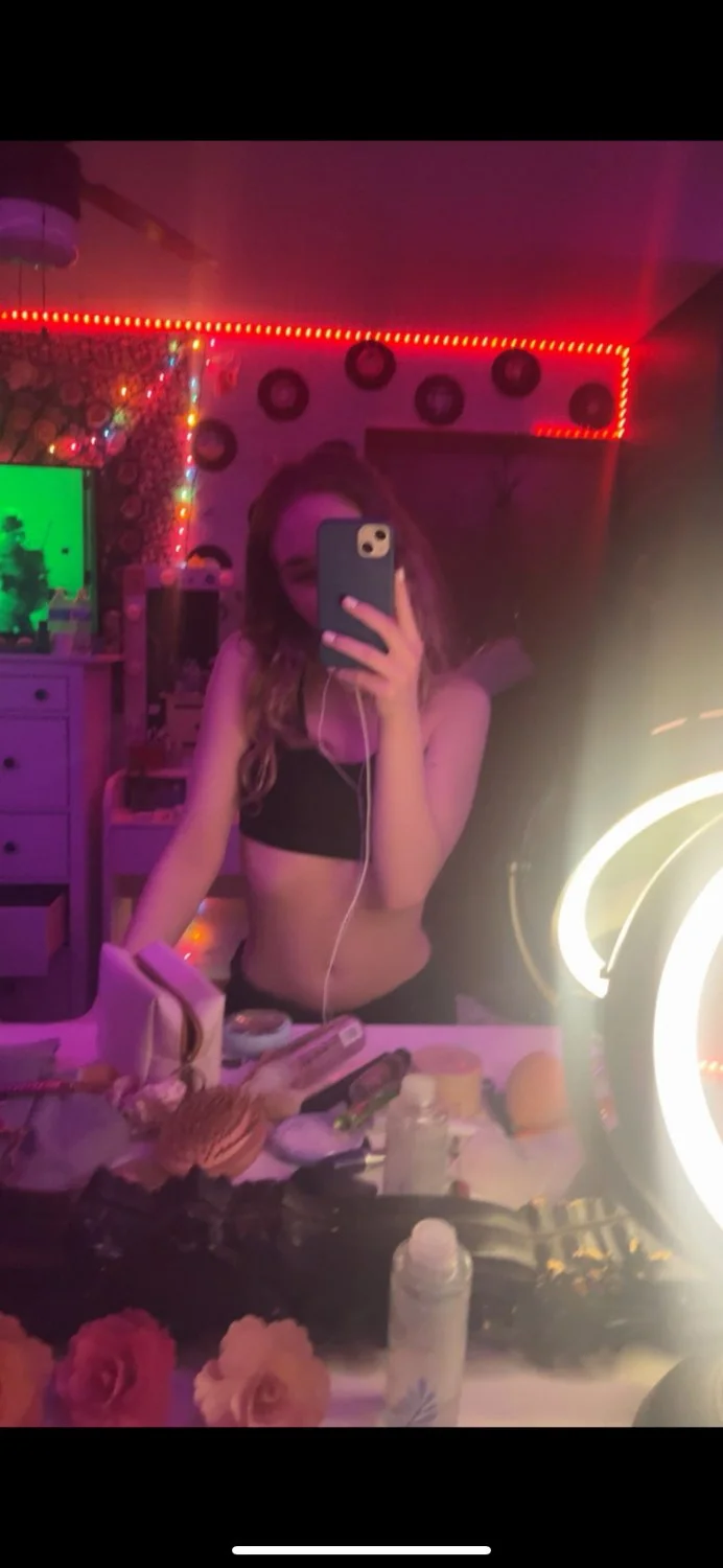 use the love of my life laylah like a filthy slut and cum to her pretty face image 31