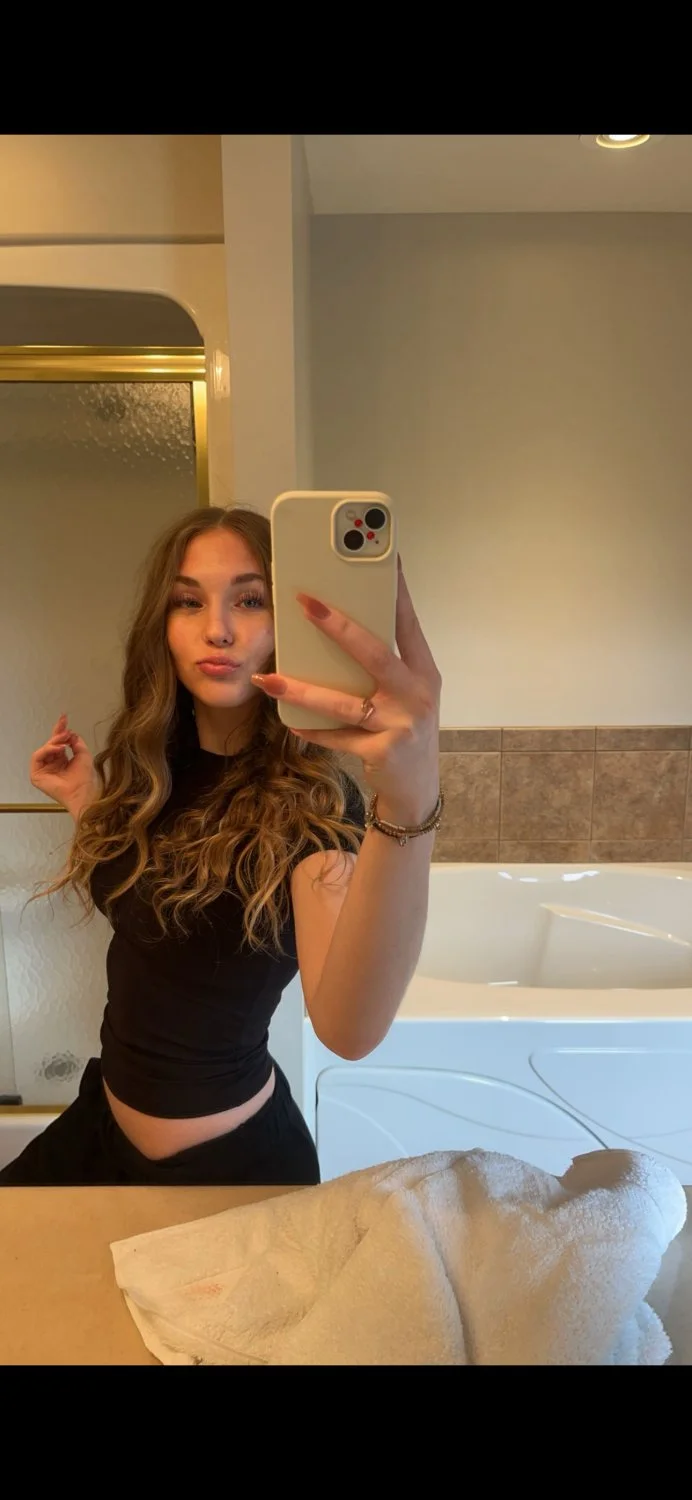 use the love of my life laylah like a filthy slut and cum to her pretty face image 32