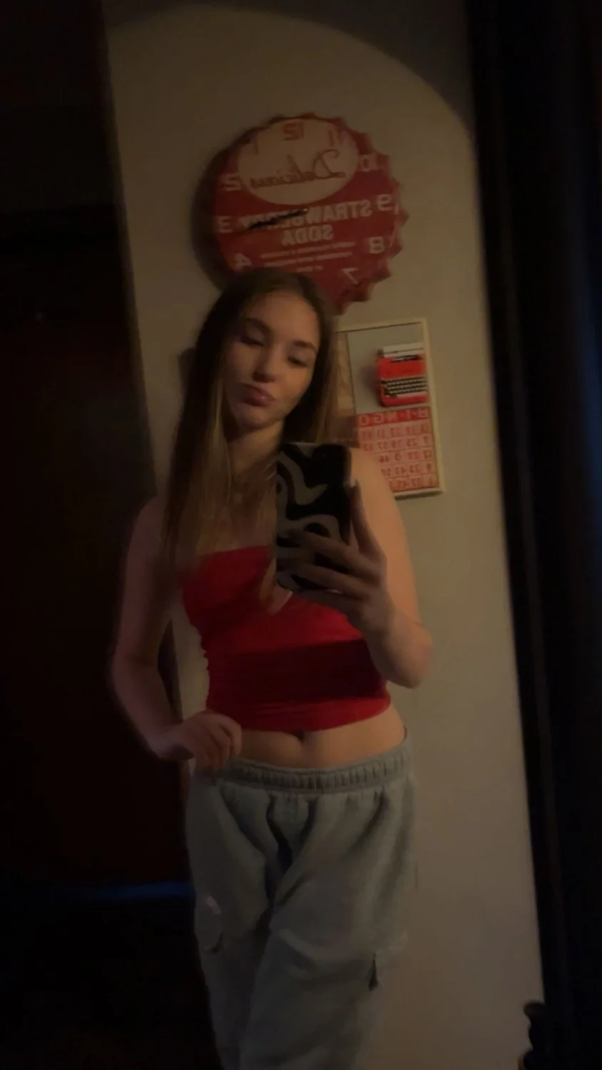 use the love of my life laylah like a filthy slut and cum to her pretty face image 4
