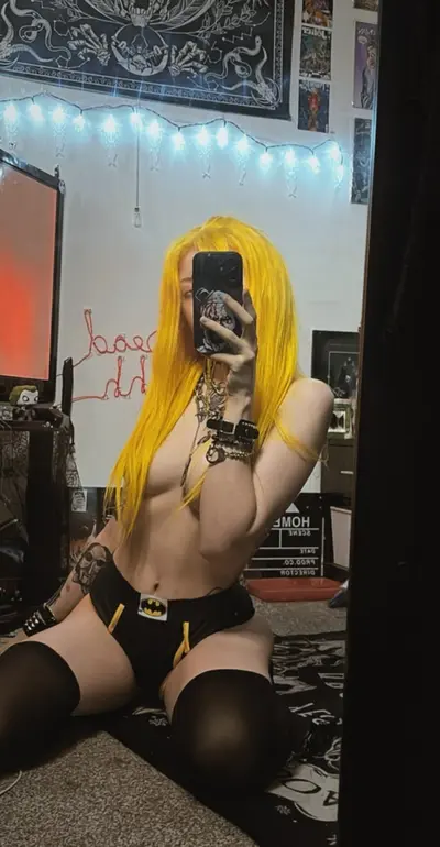 Just let me rub my booty against your face cover image
