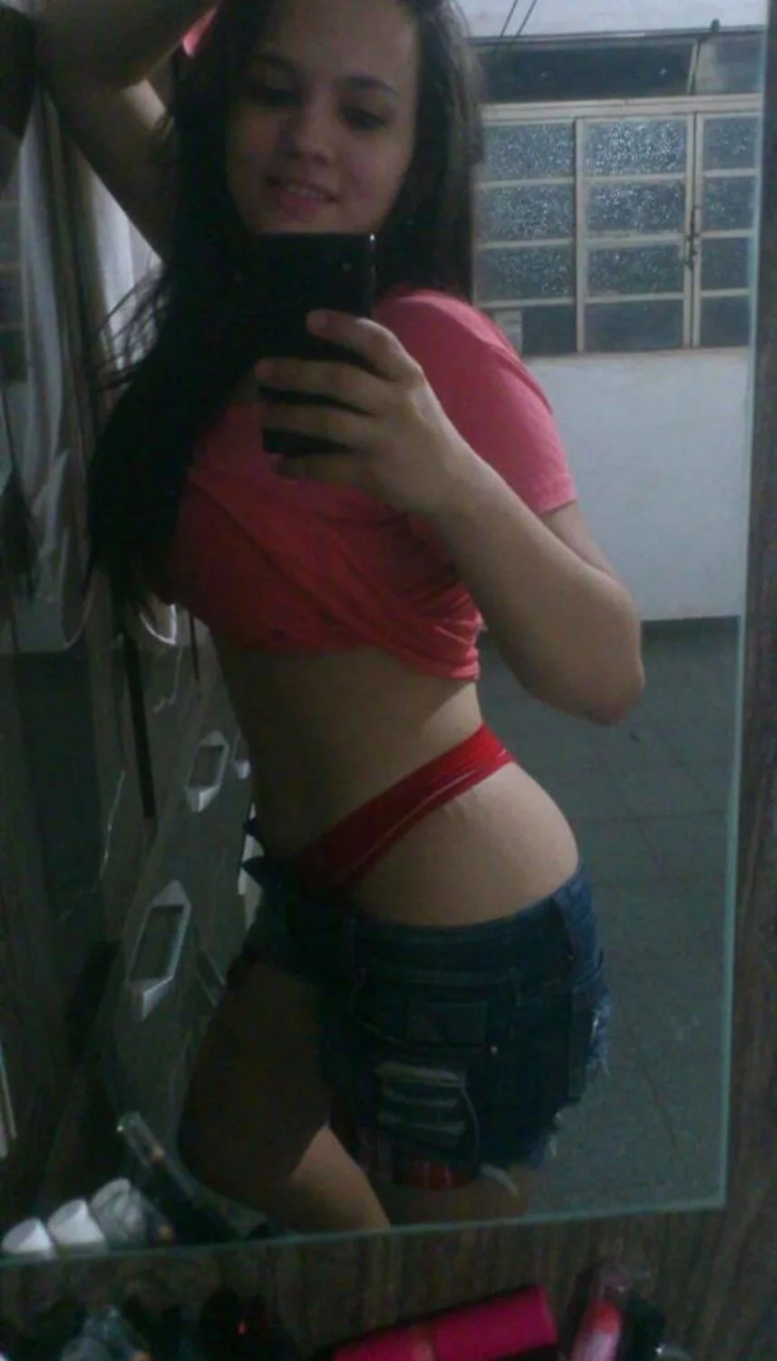 Novinha branquinha image 4