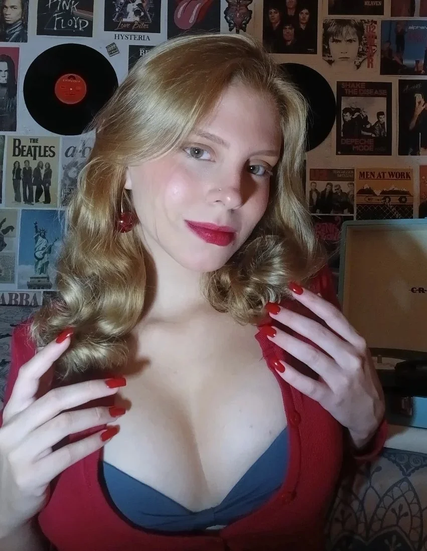 Sexy college teen teasing image 4