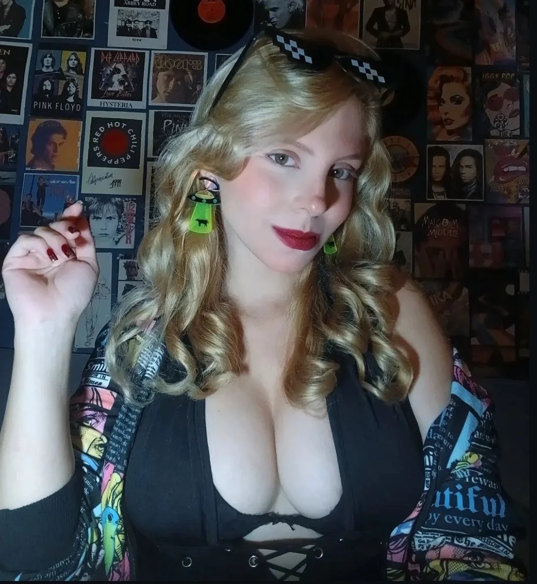 Sexy college teen teasing image 6