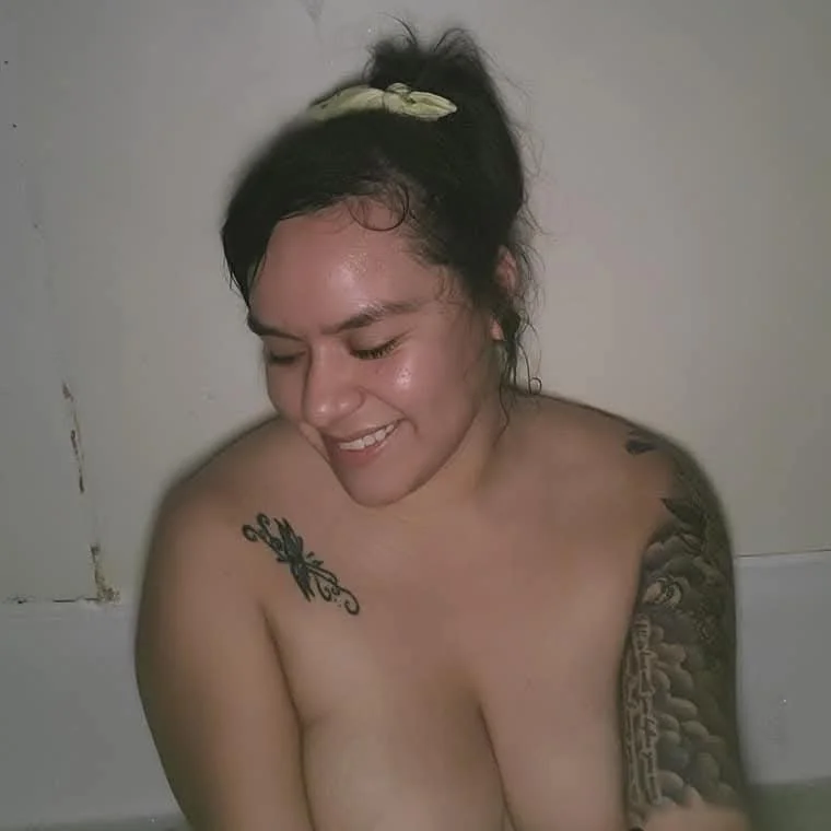 Mexican milf image 12
