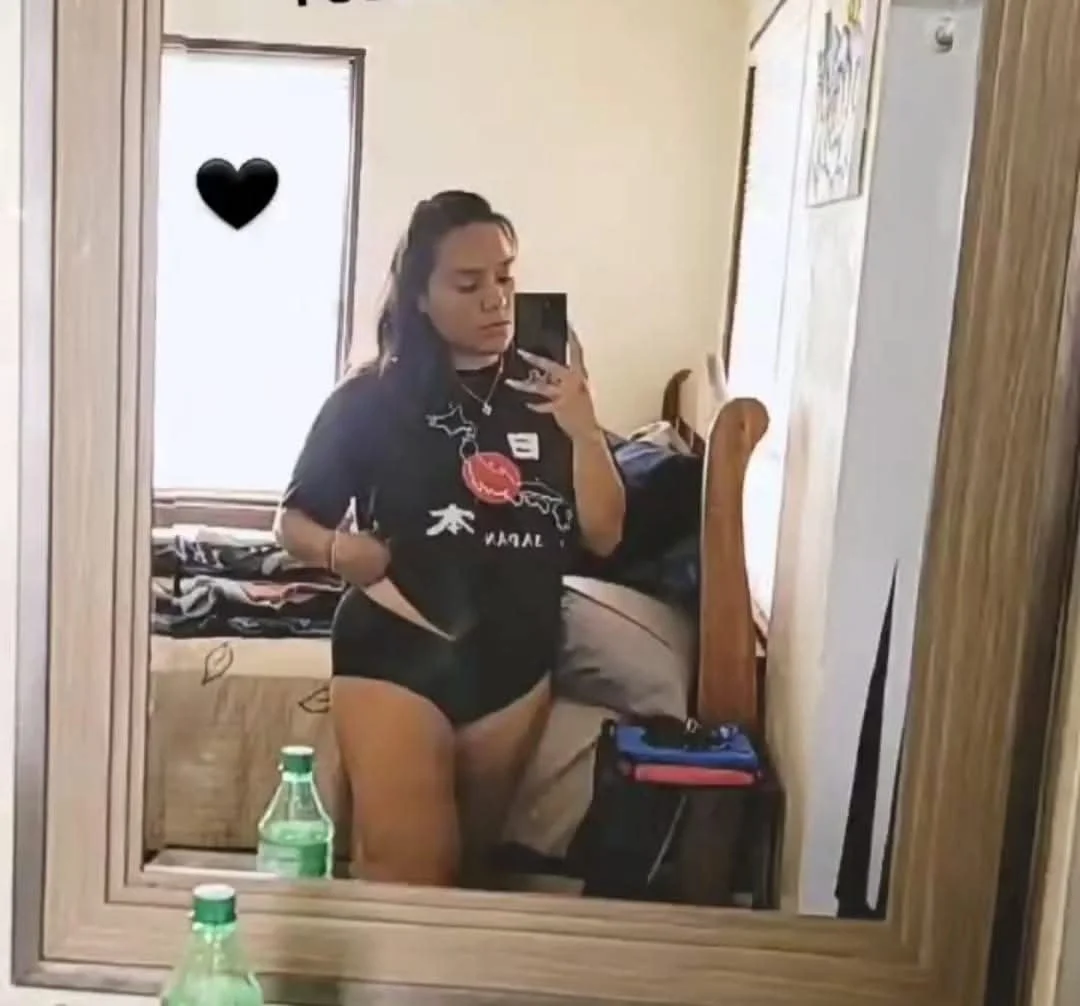 Mexican milf image 4