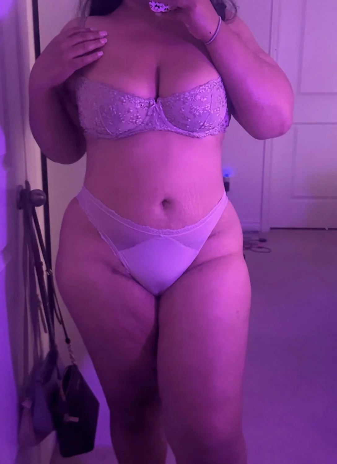 Cubby Desi slut main image