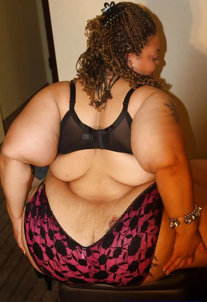 Wide Load Booty image 4