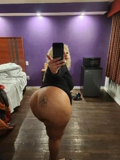 Bbw escort cover image