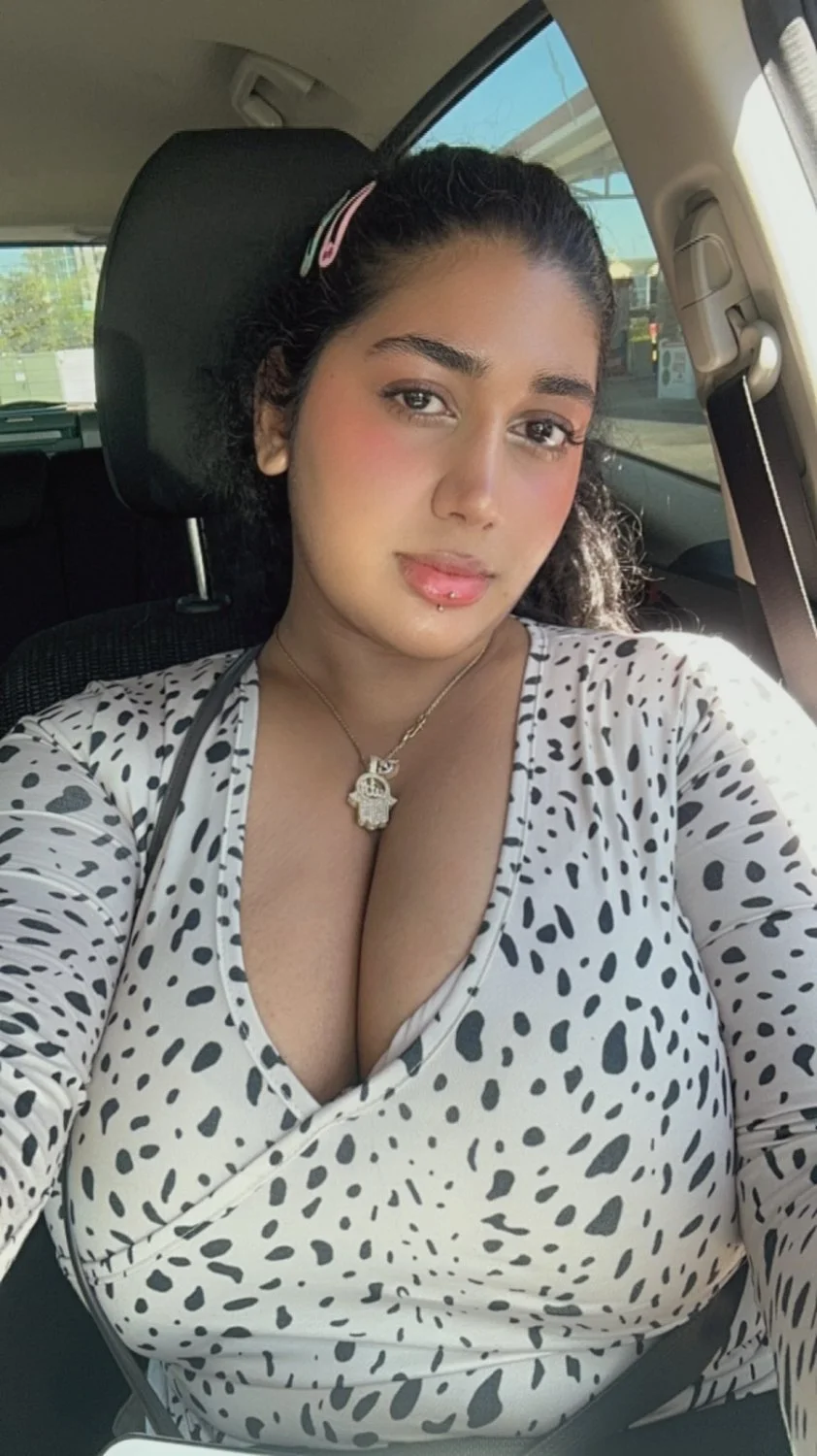 Thick Indian Slag Tanvi image 2