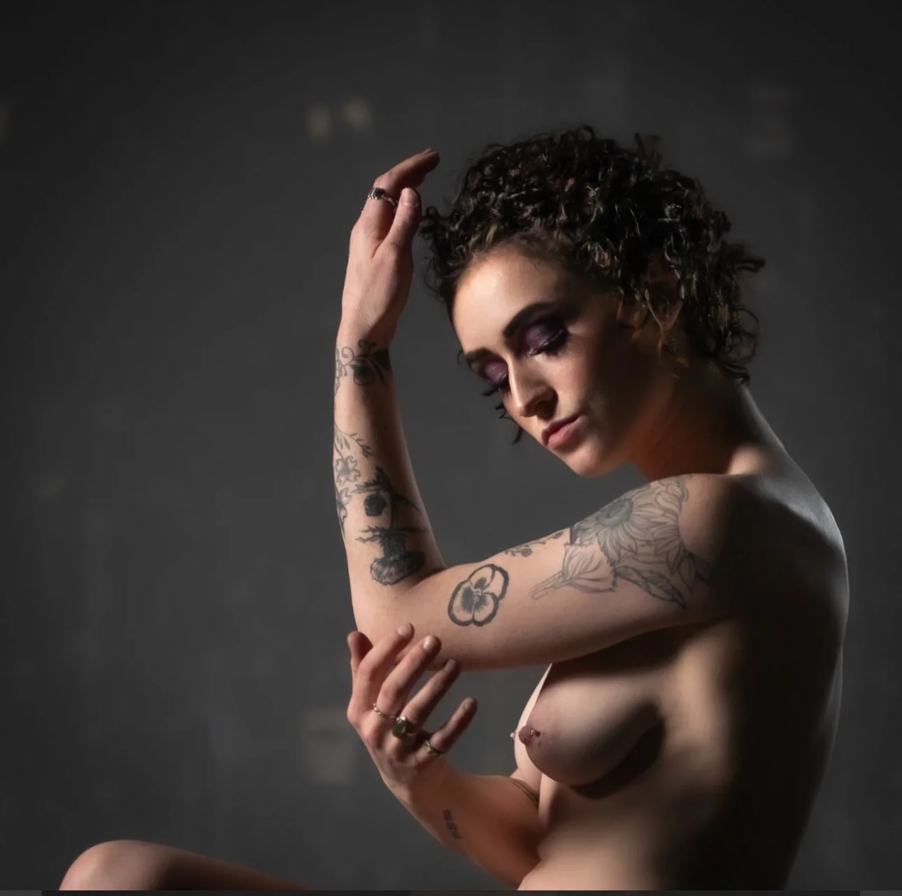 Red Boudoir image 4