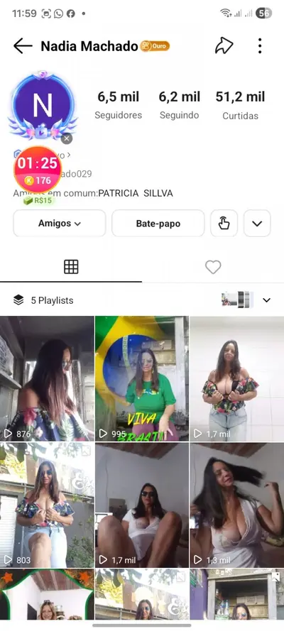 Pra quem gosta de uma coroa safada essa vende o grupo dela pra quem quiser entrar no zap cover image