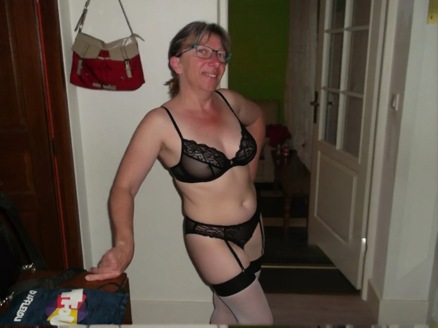mature française image 3