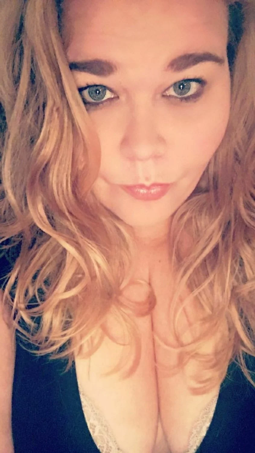 Tennessee mom of 2 image 8