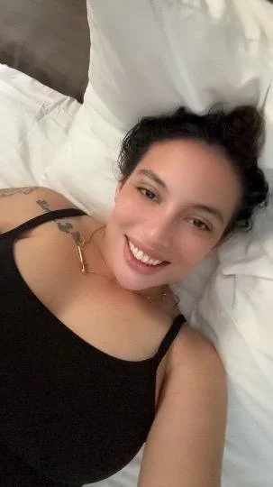 Lexi Beauitful Native with double d breast image 7