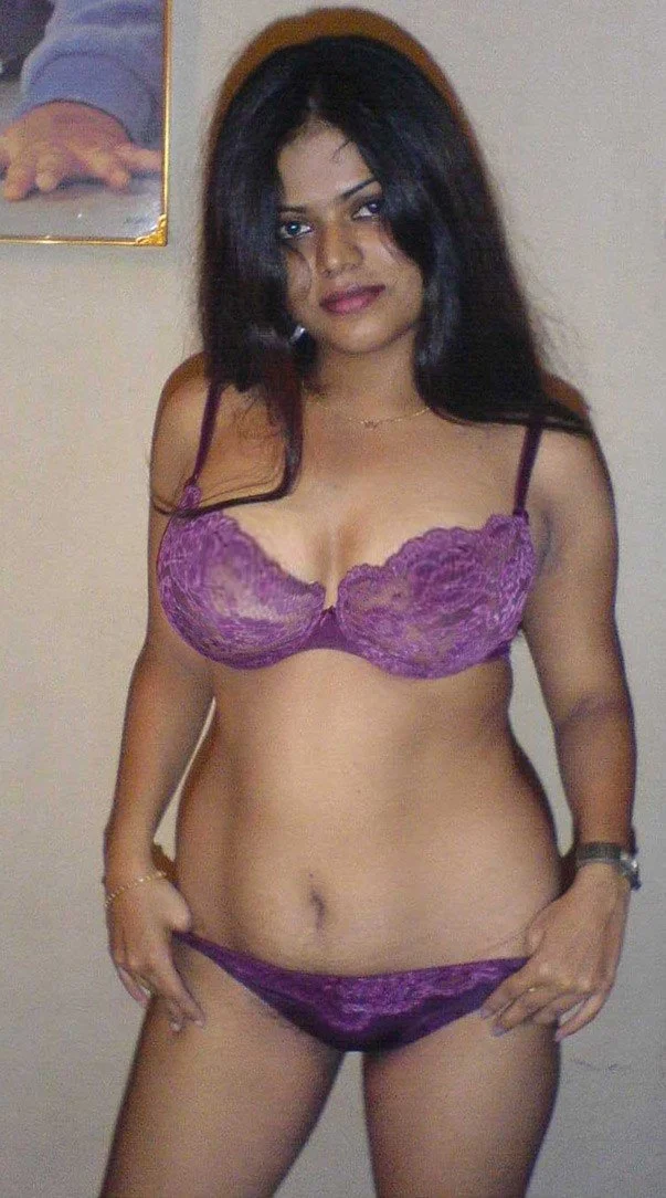 Sensual big tits hotty indian image 2