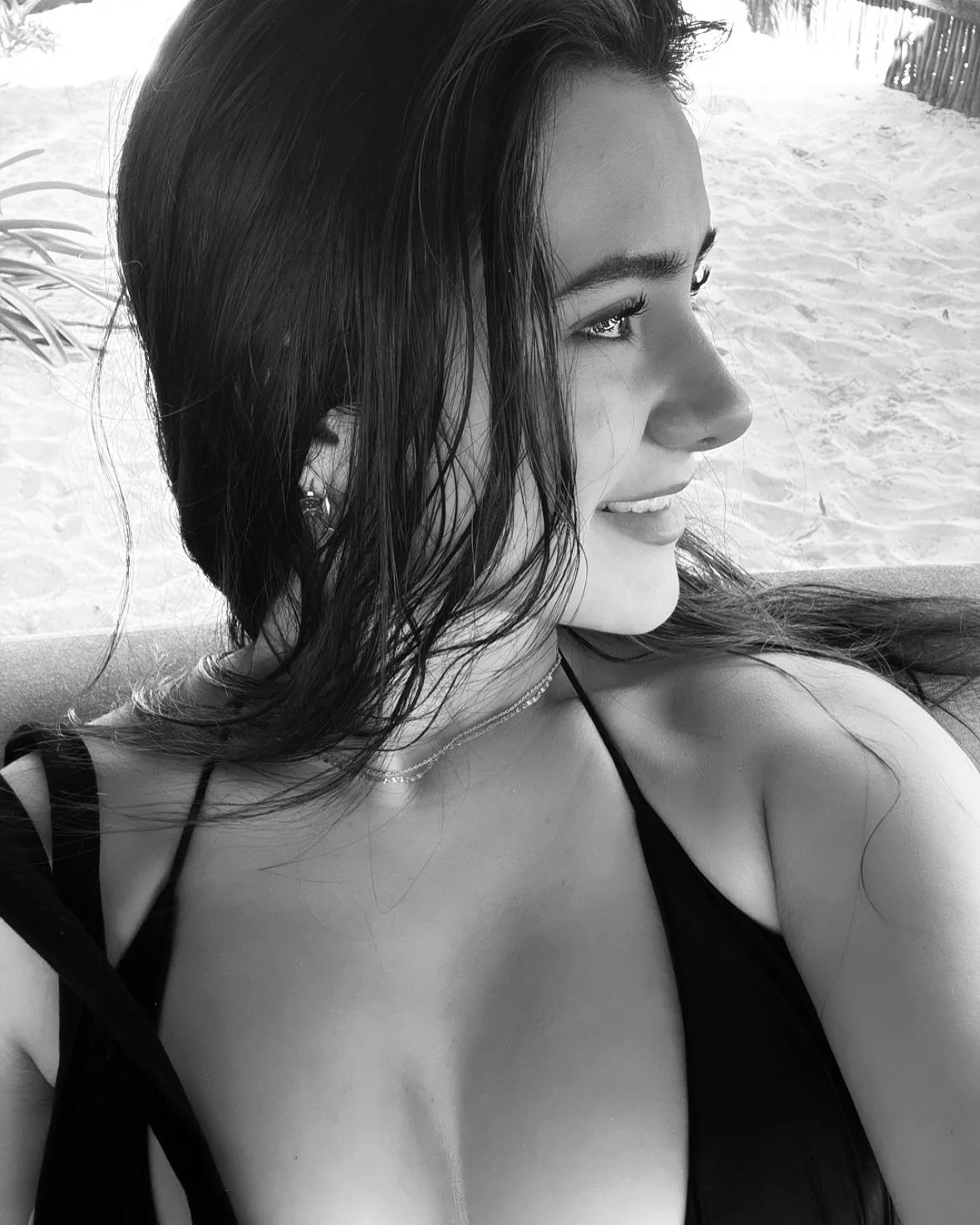 Andrea, 20 image 22