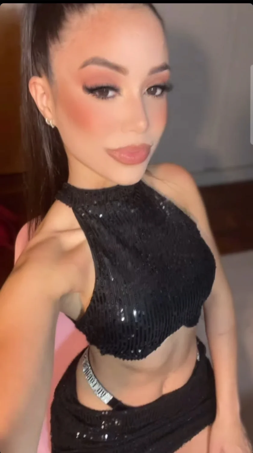 Nicoly Gonçalves image 19