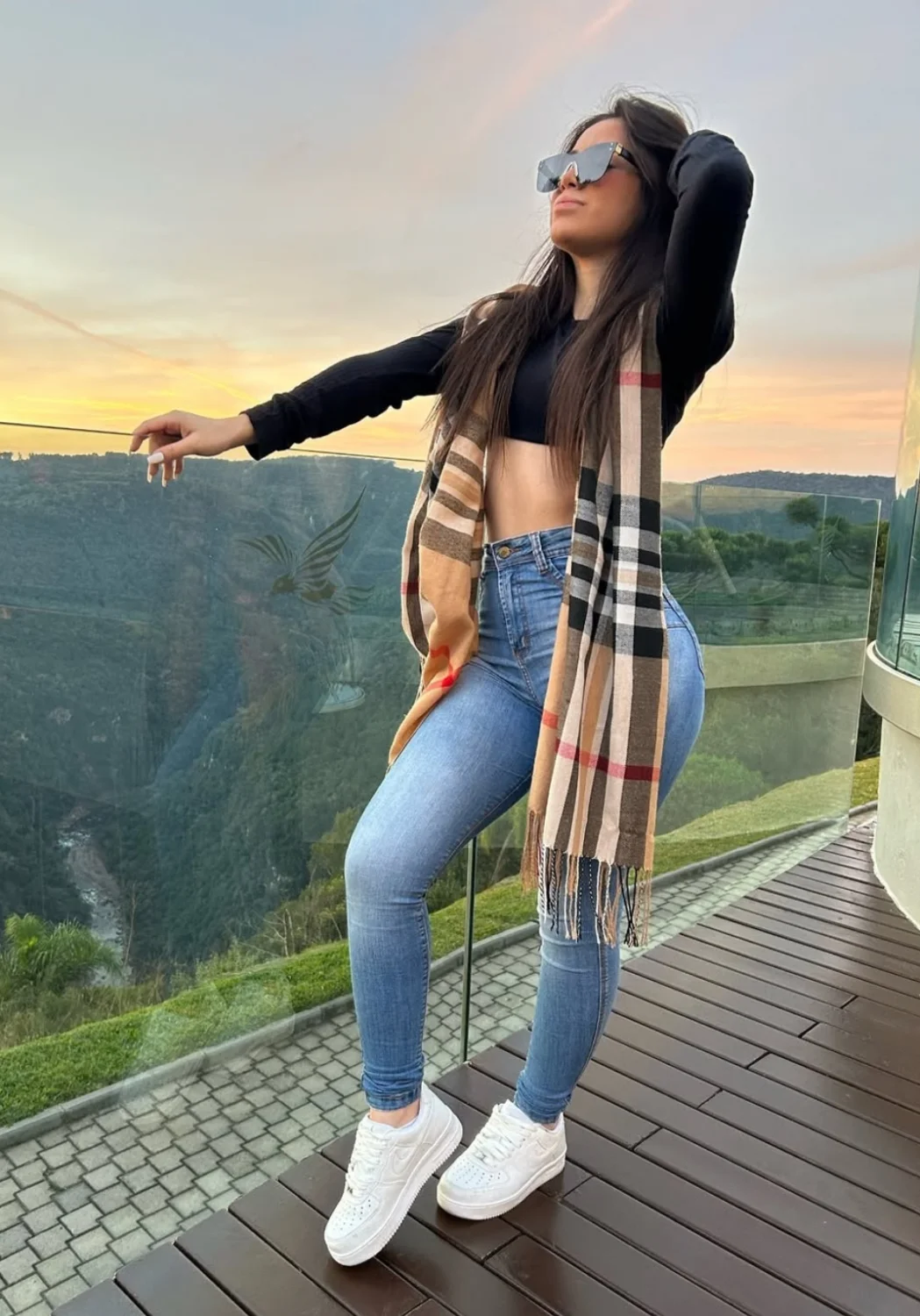 Nicoly Gonçalves image 5