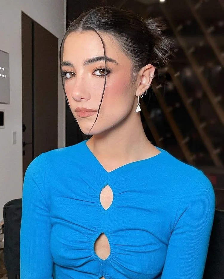 Charli face porn image 4