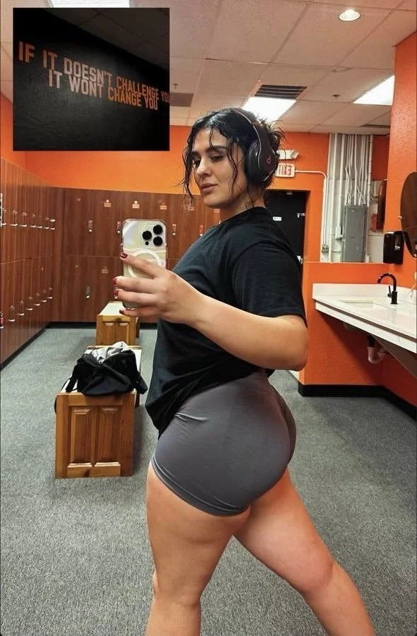 how are we feeling about this pregnant gym slut anna image 10