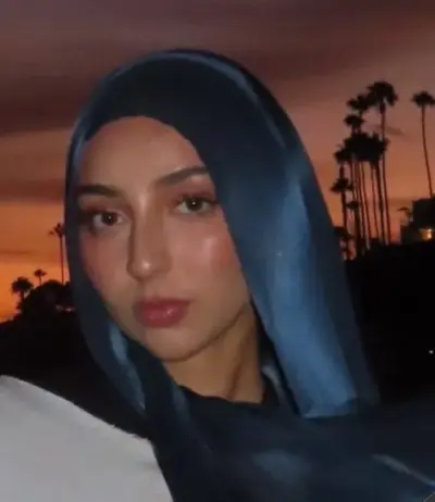 Cute Jordanian slut shows off her pussy and ass cover image