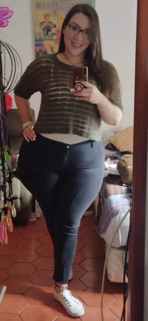 Best curvys on ig #2 image 32