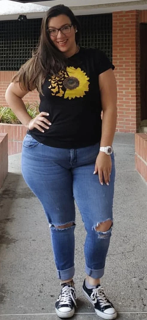 Best curvys on ig #2 image 36