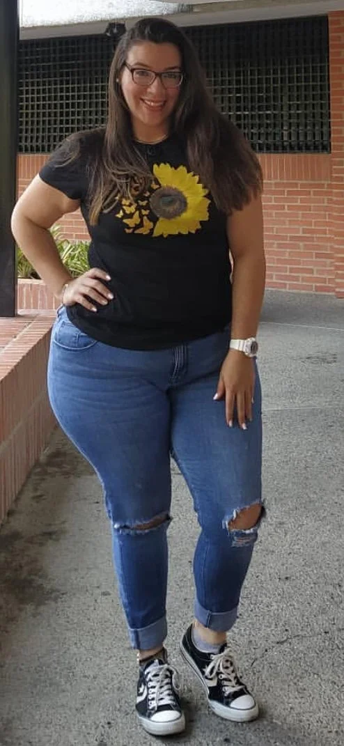Best curvys on ig #2 image 37