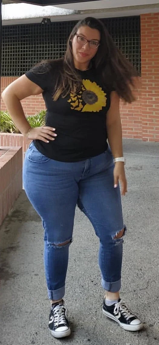 Best curvys on ig #2 image 40