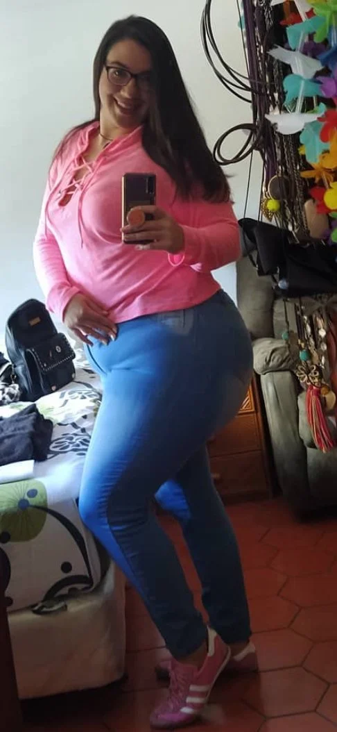 Best curvys on ig #2 image 6