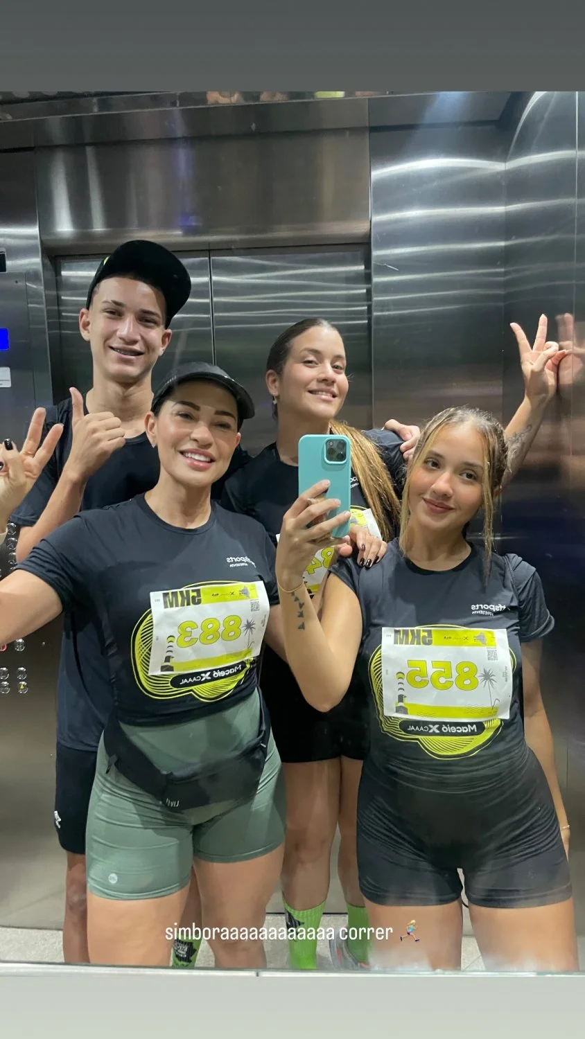 quero ver nao esporrar leite para elas main image