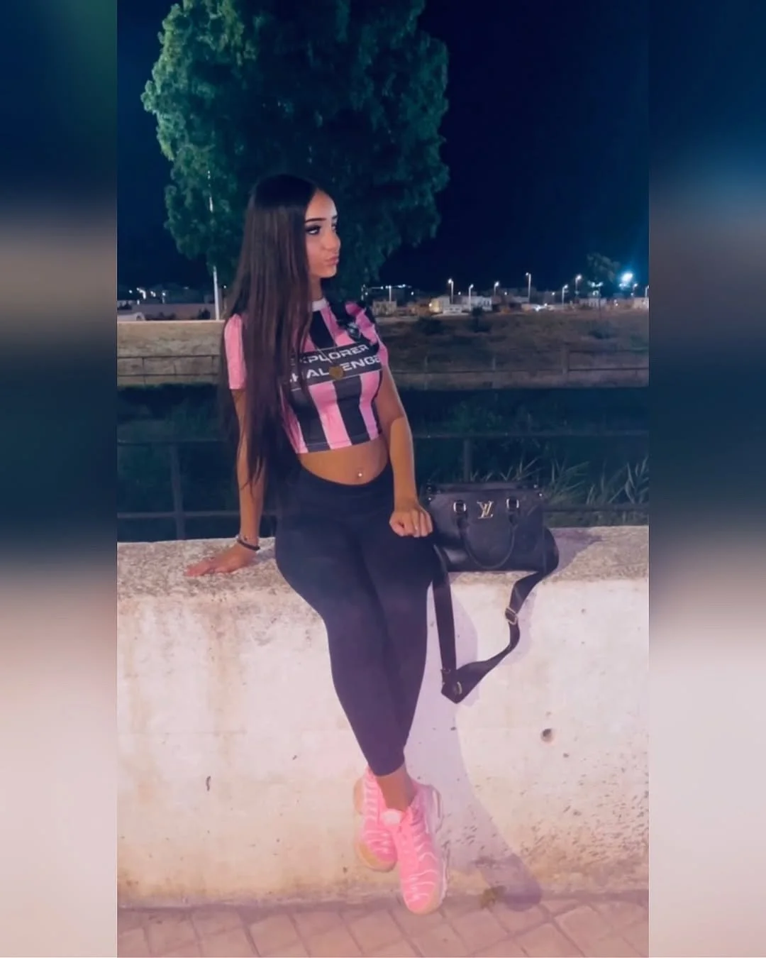 🥵🇪🇦 main image