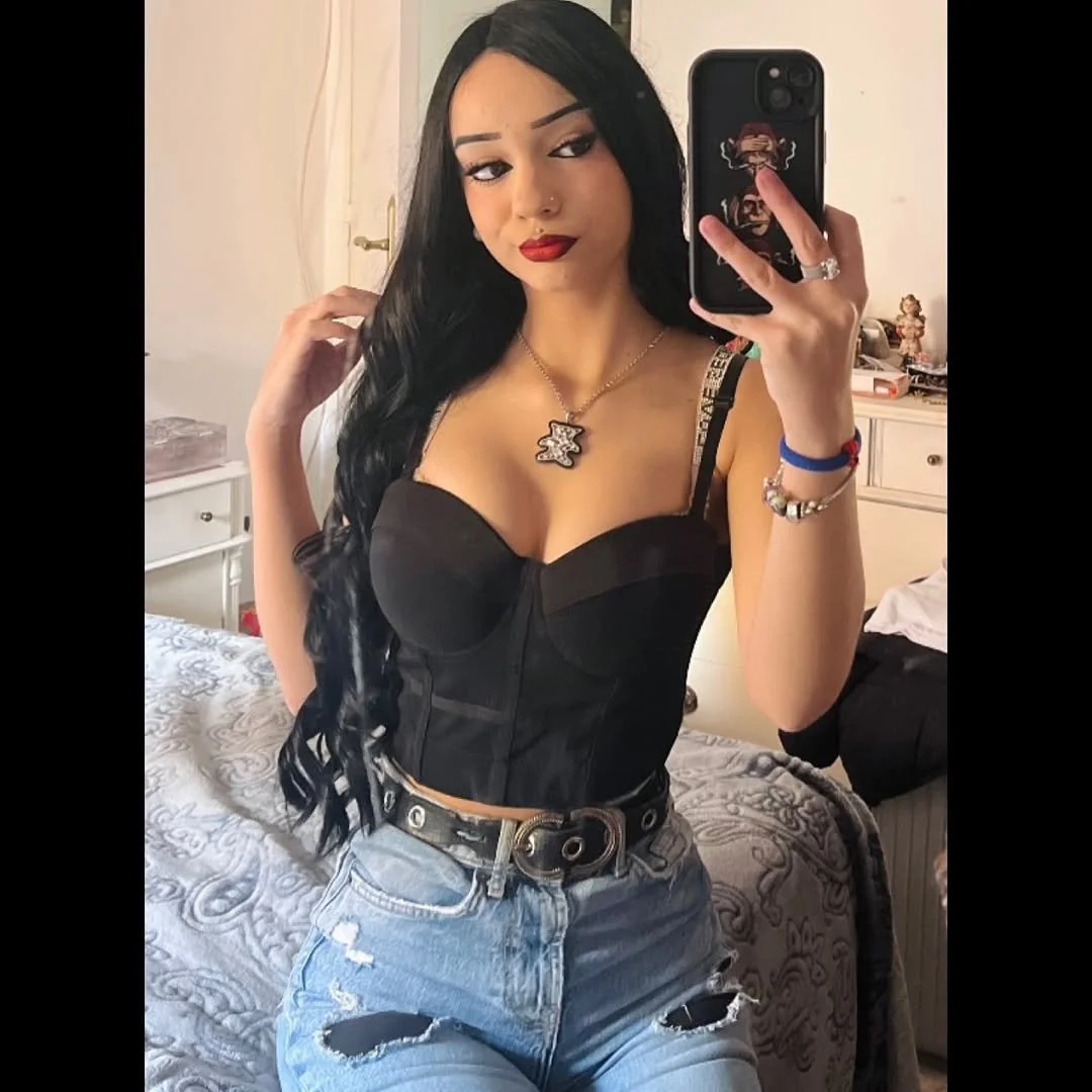 🥵🇪🇦 image 9