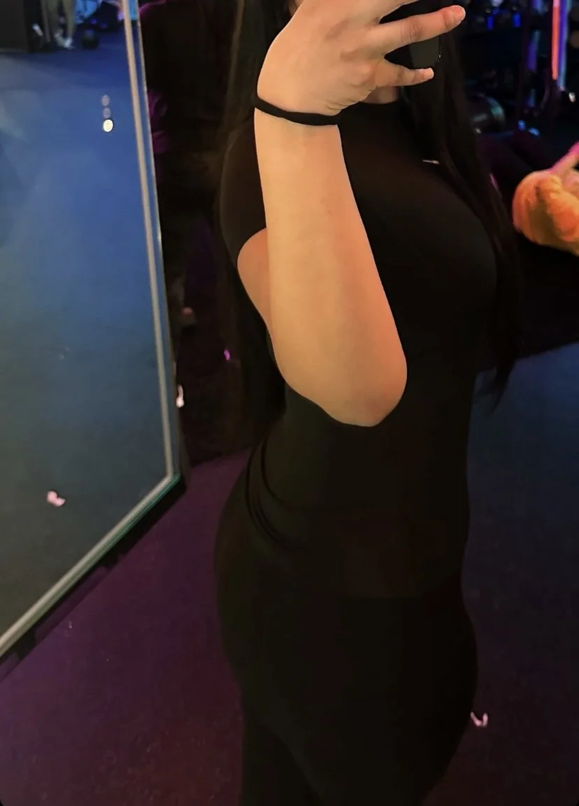Latina image 2