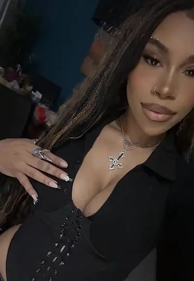 Insta hunnies cover image