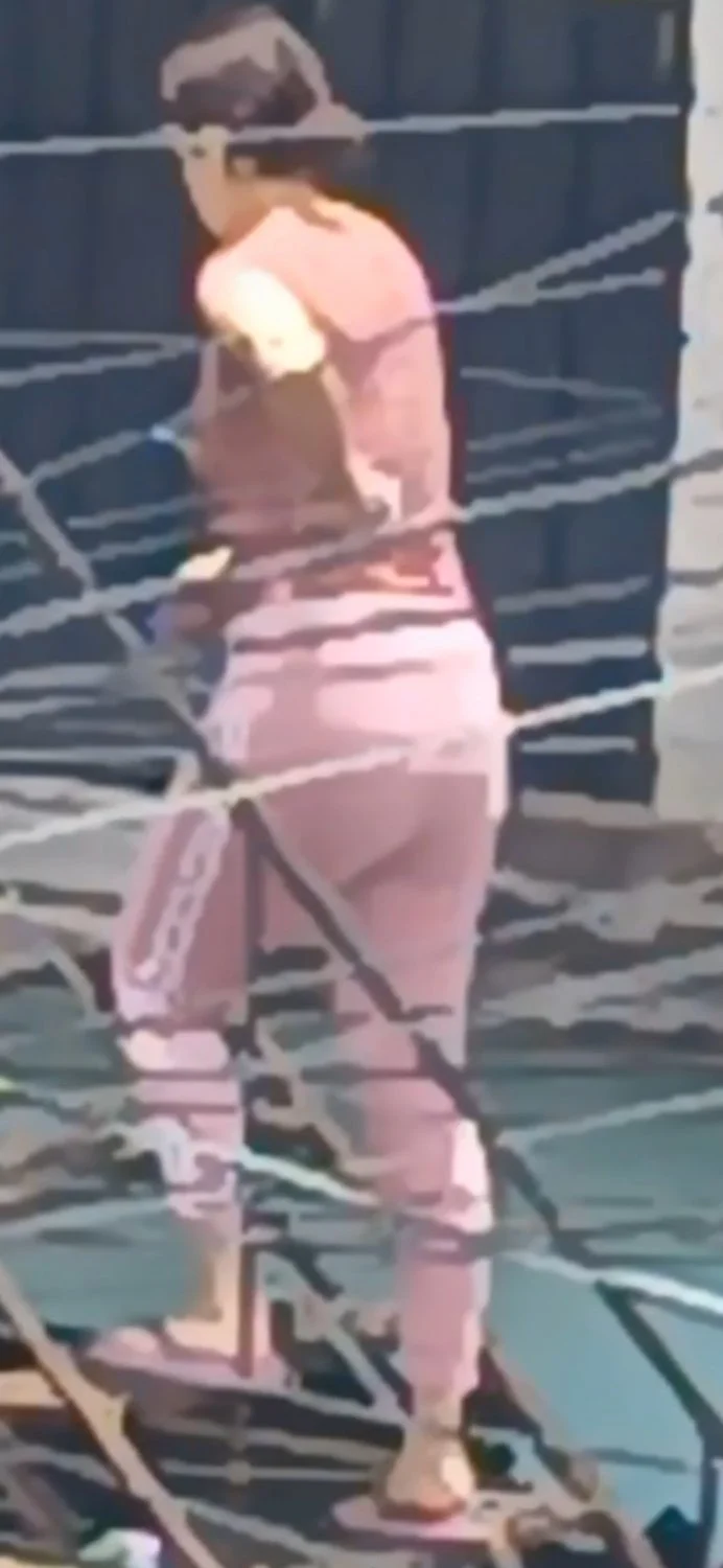 Espiando a La Puta Vecina🥵🍑. image 9