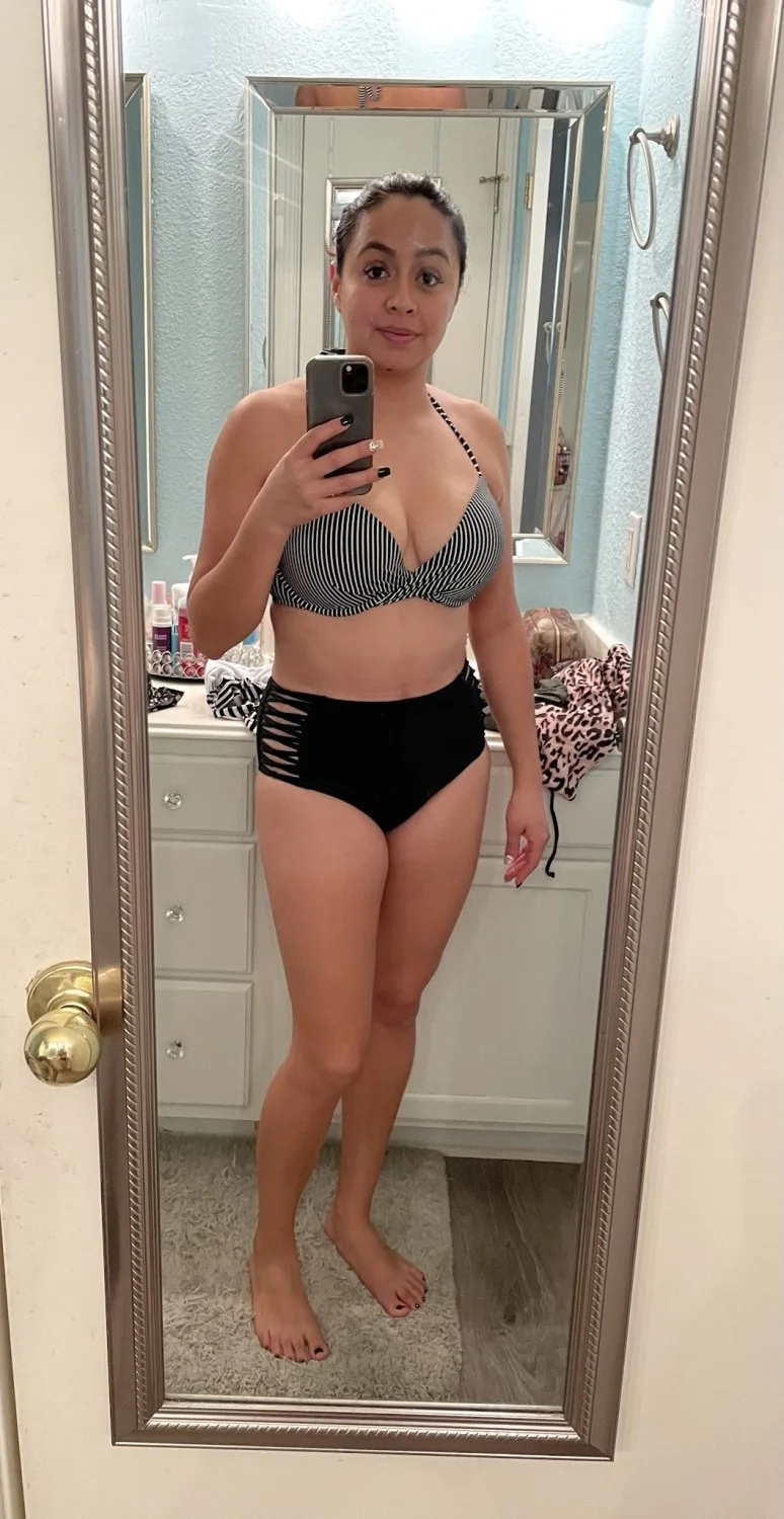 Latina Outfits image 2