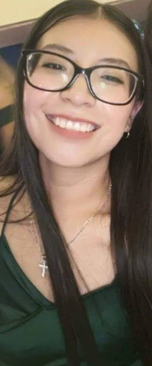 Miren la rica putita que me enviaron image 24