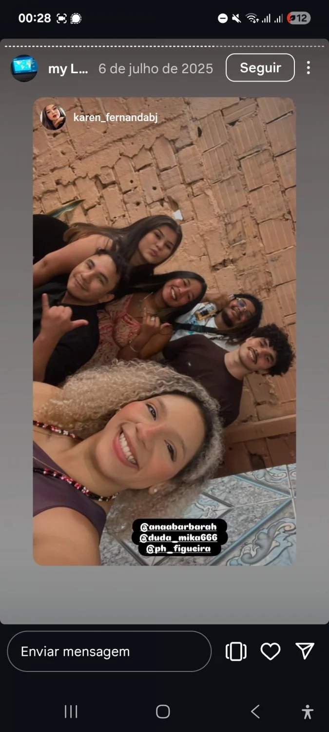 Eduarda do buzzcast de AM. Corno nem sabe q ela vende bct e faz chama kkk image 23