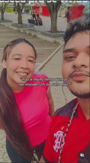 Eduarda do buzzcast de AM. Corno nem sabe q ela vende bct e faz chama kkk image 49