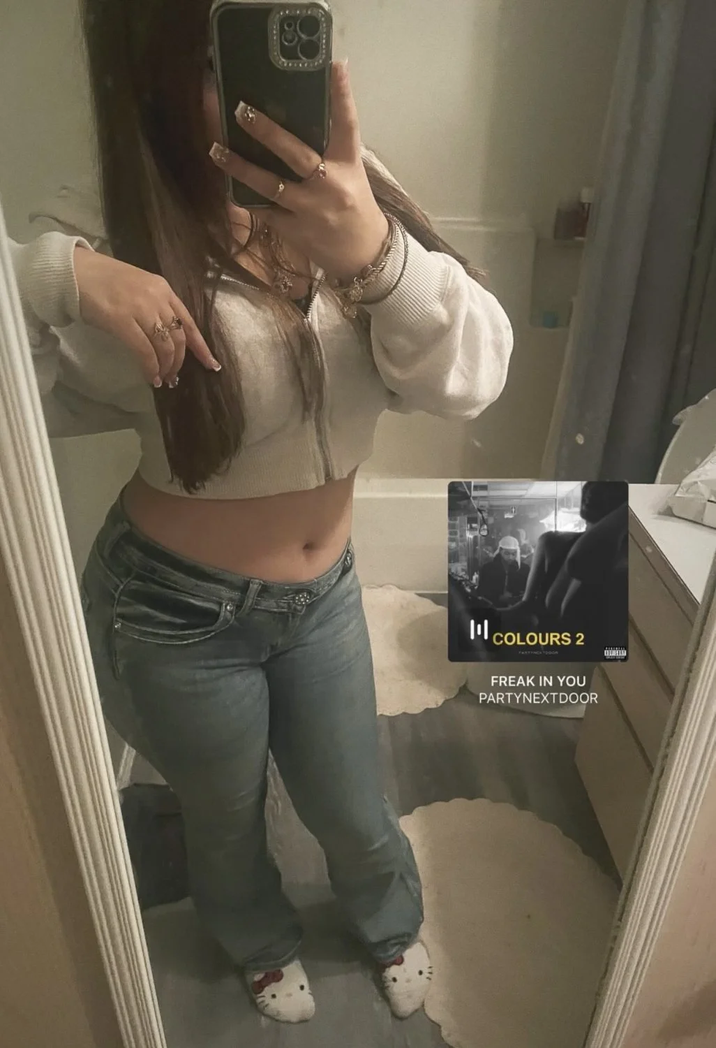Can anyone tribute my Latina friend image 15