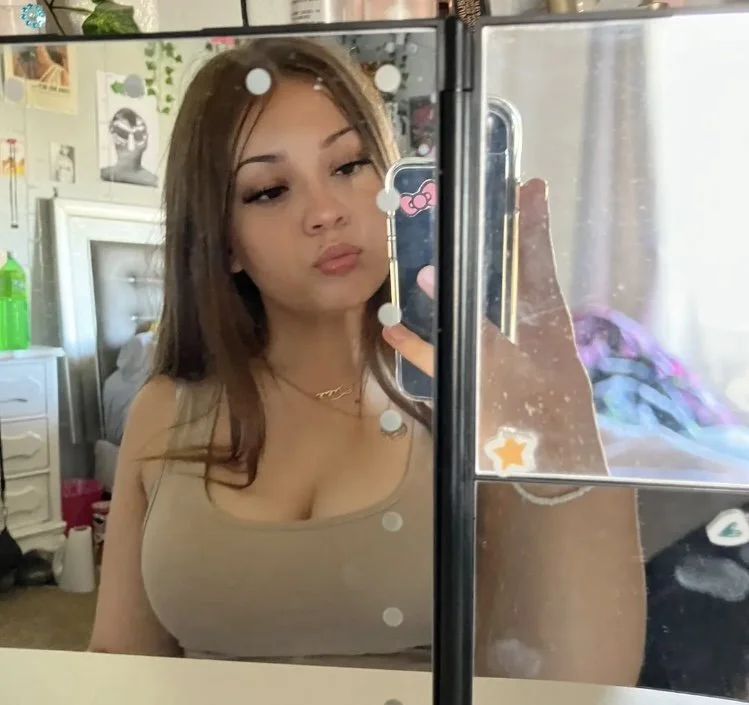 Can anyone tribute my Latina friend image 4