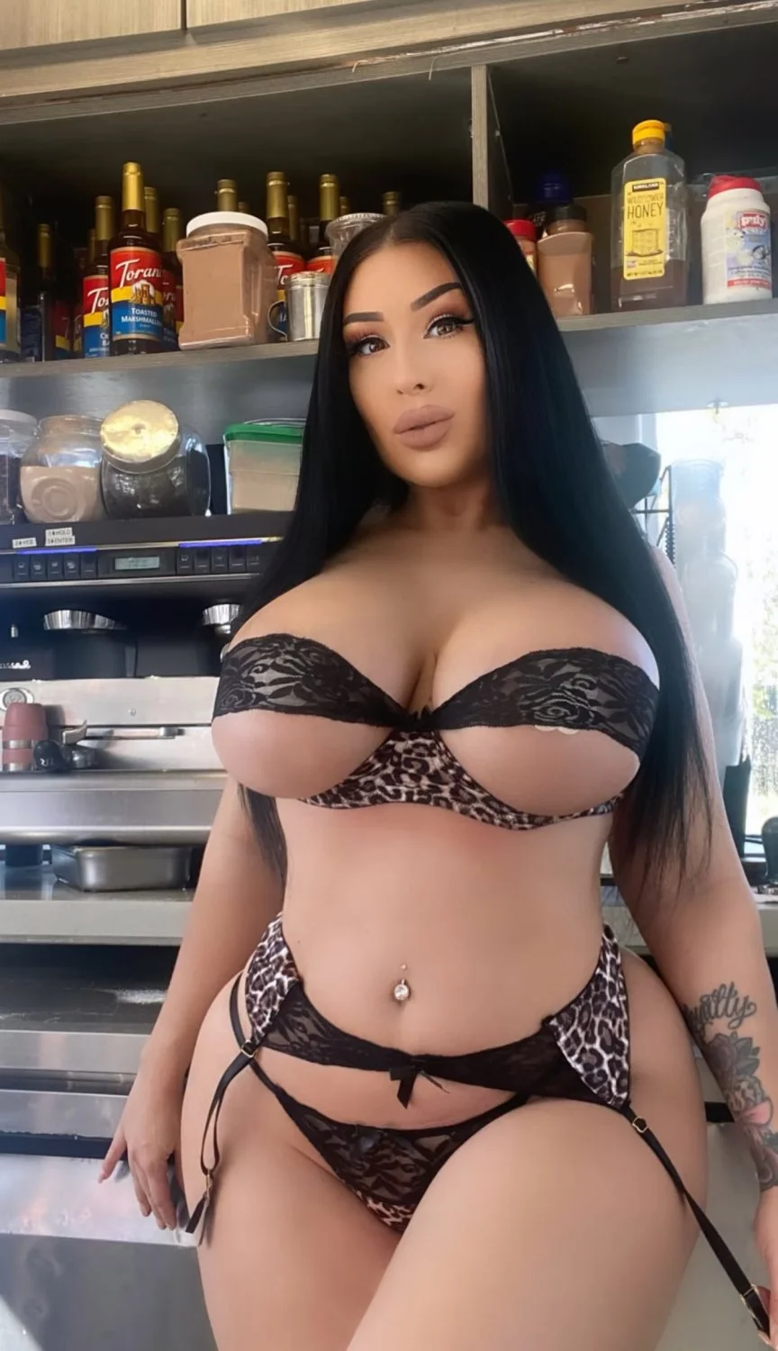 BIKINI Baristas image 35