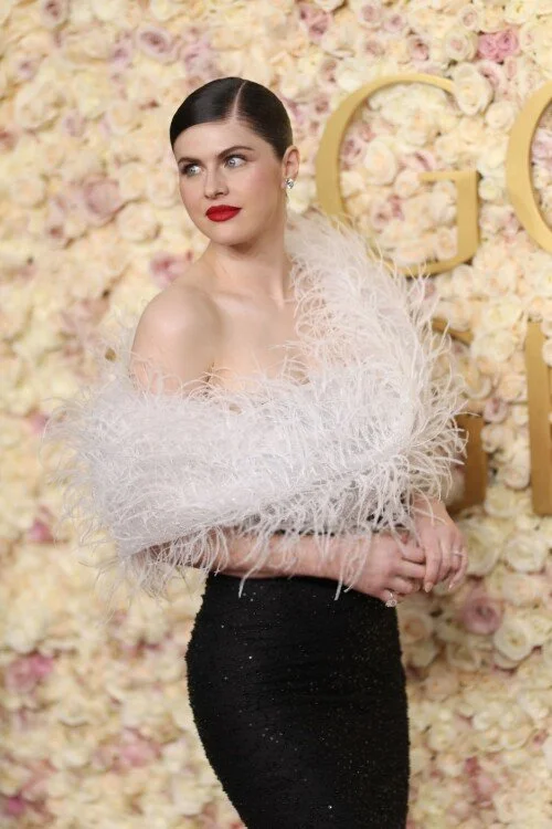 Alexandra Daddario image 23