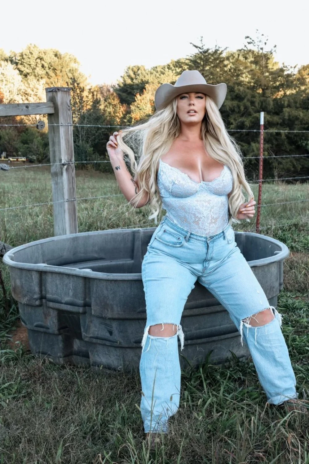 Cow girl boudoir image 46