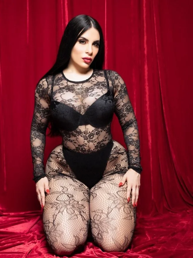 Emme mexicana culona instagram image 20