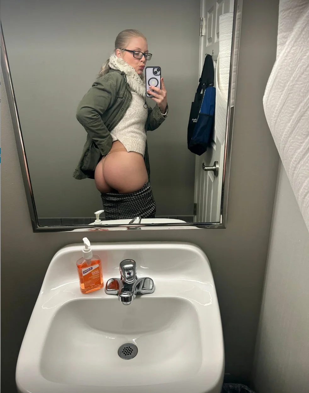 Blonde Milf image 5