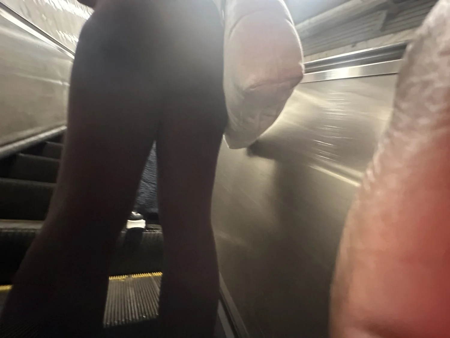 phat dimply asian ass perved on image 3