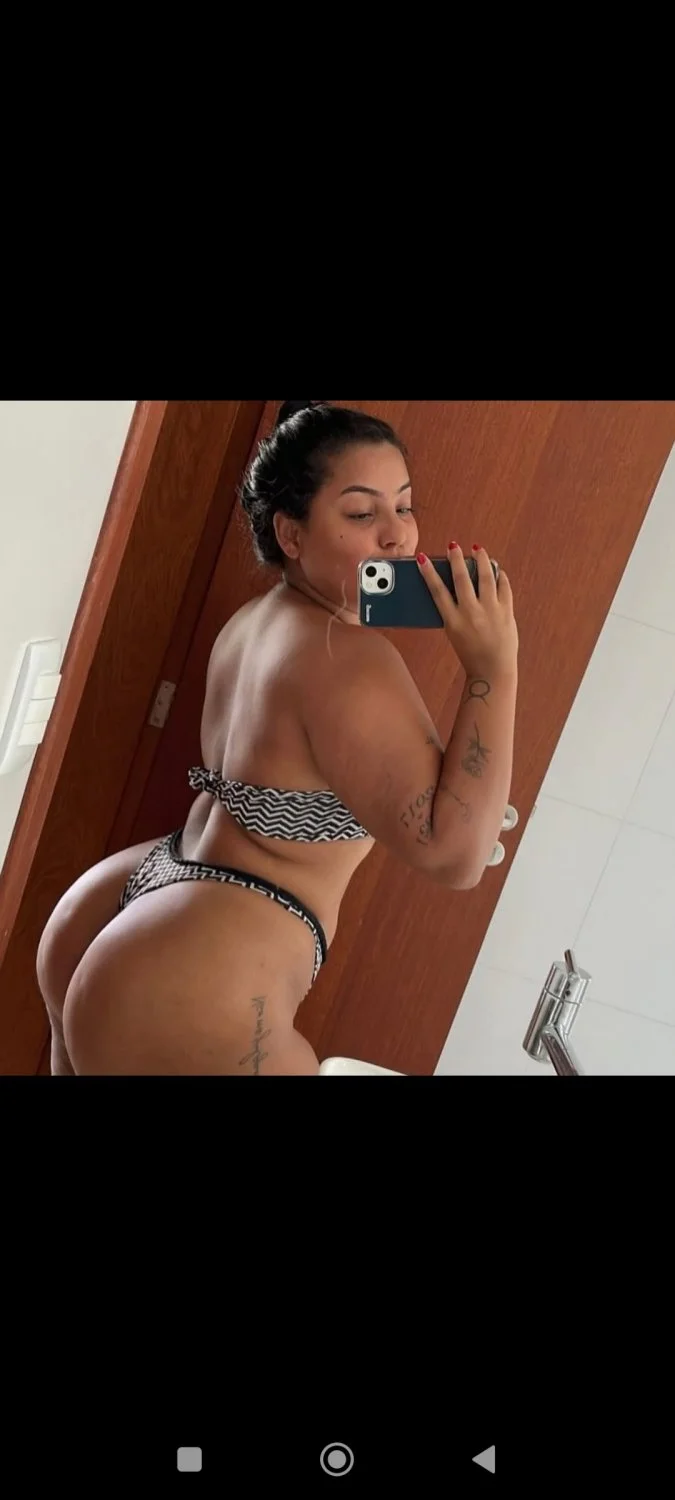 Morena perfeita... image 2