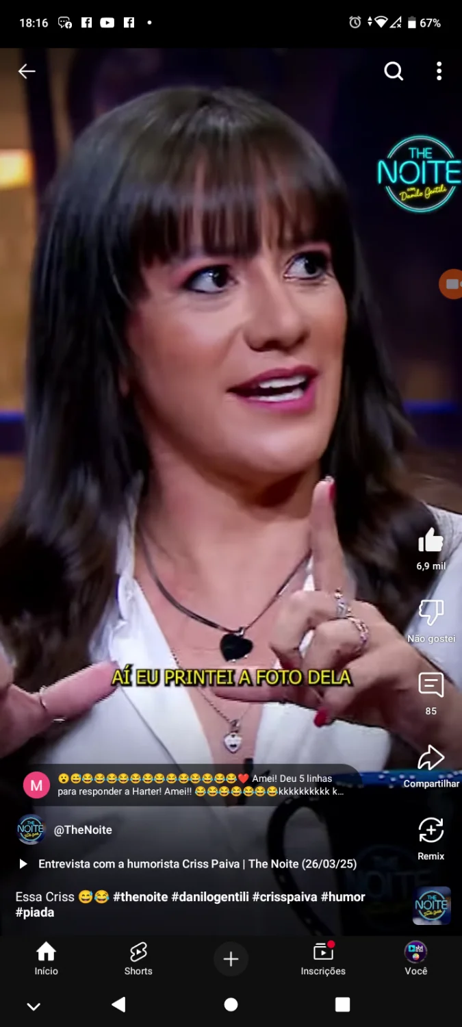 Cris Paiva eu tirei print do YouTube do the noite image 4